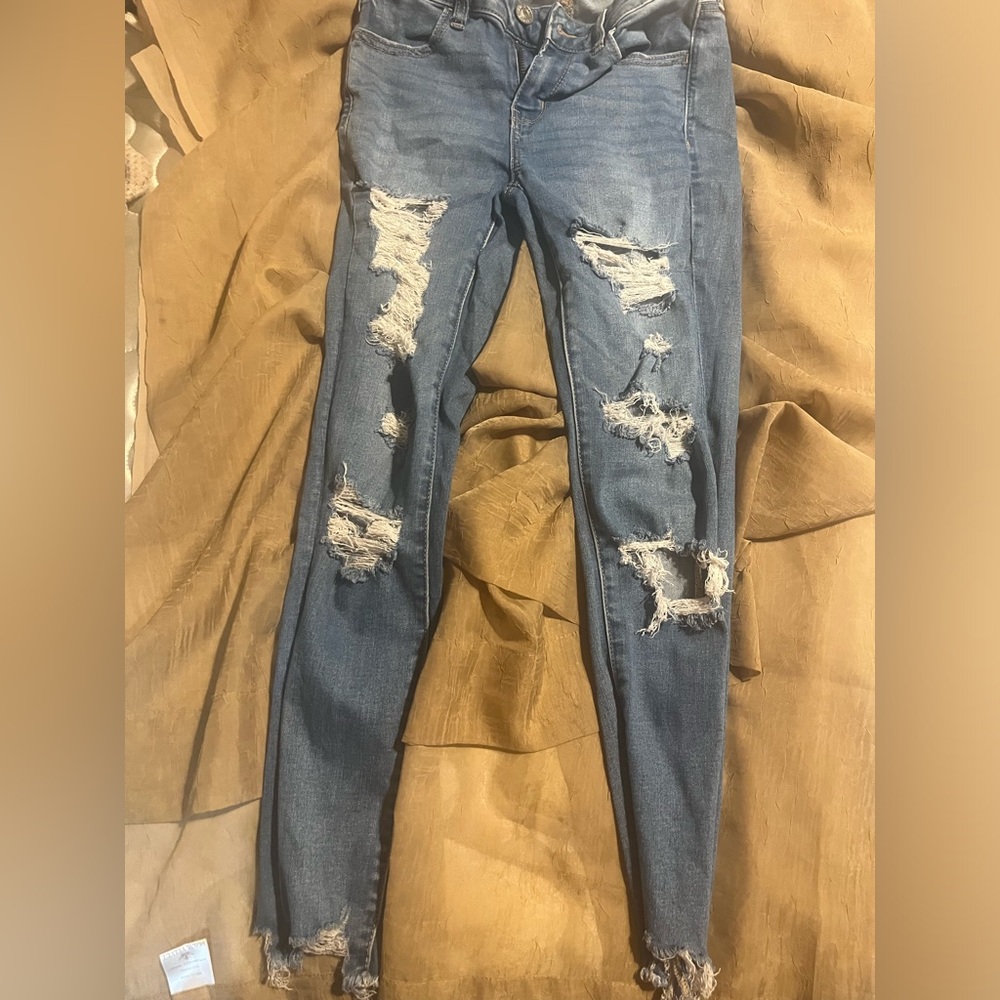 Size 4, American Eagle jeans
